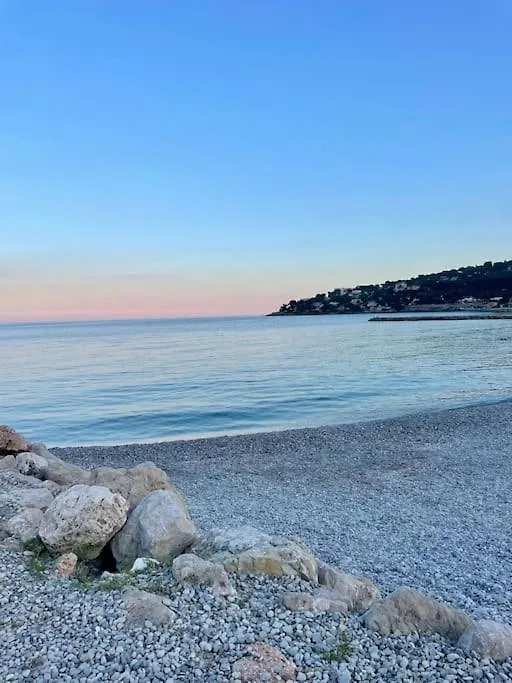 Sea & Sand Roquebrune-Cap-Martin